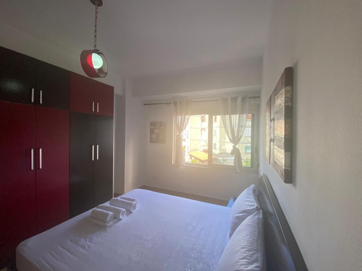 דורס Nicole Apartments Rental מראה חיצוני תמונה