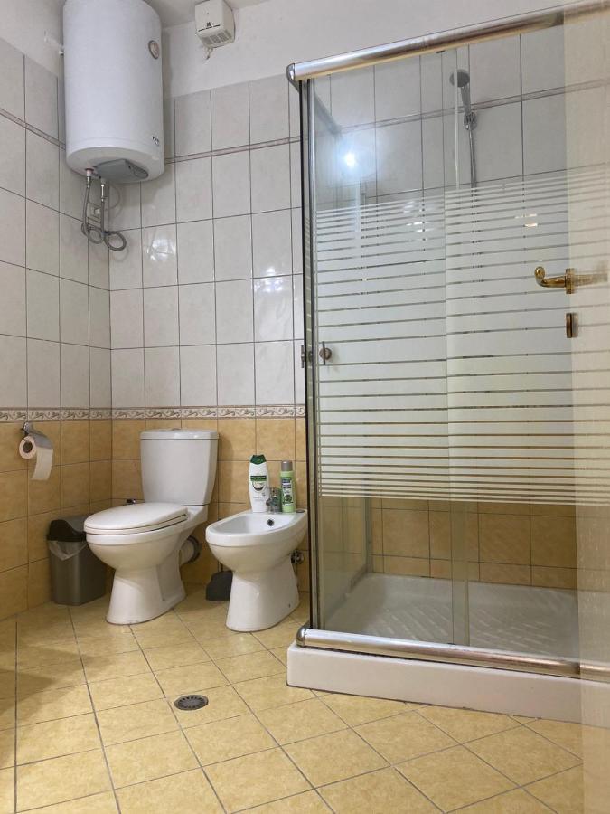 דורס Nicole Apartments Rental מראה חיצוני תמונה