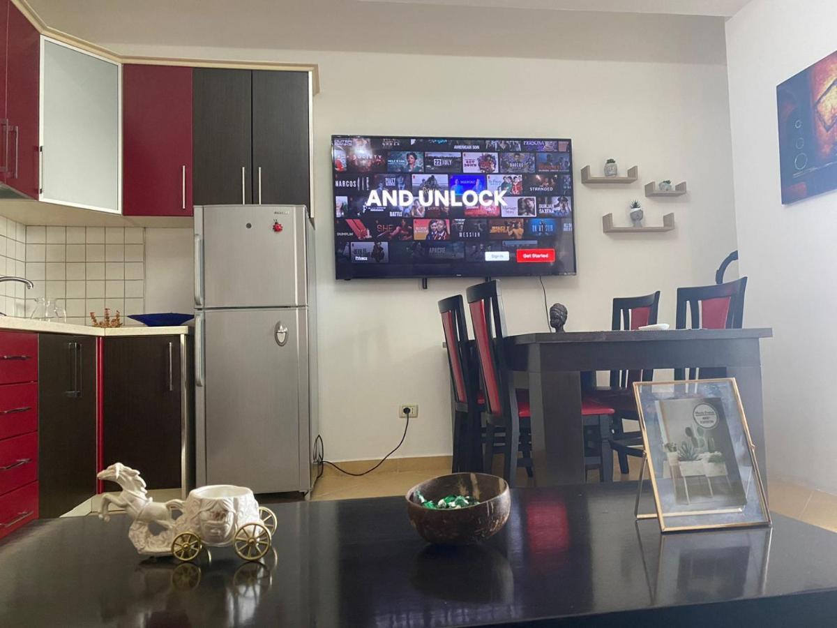 דורס Nicole Apartments Rental מראה חיצוני תמונה