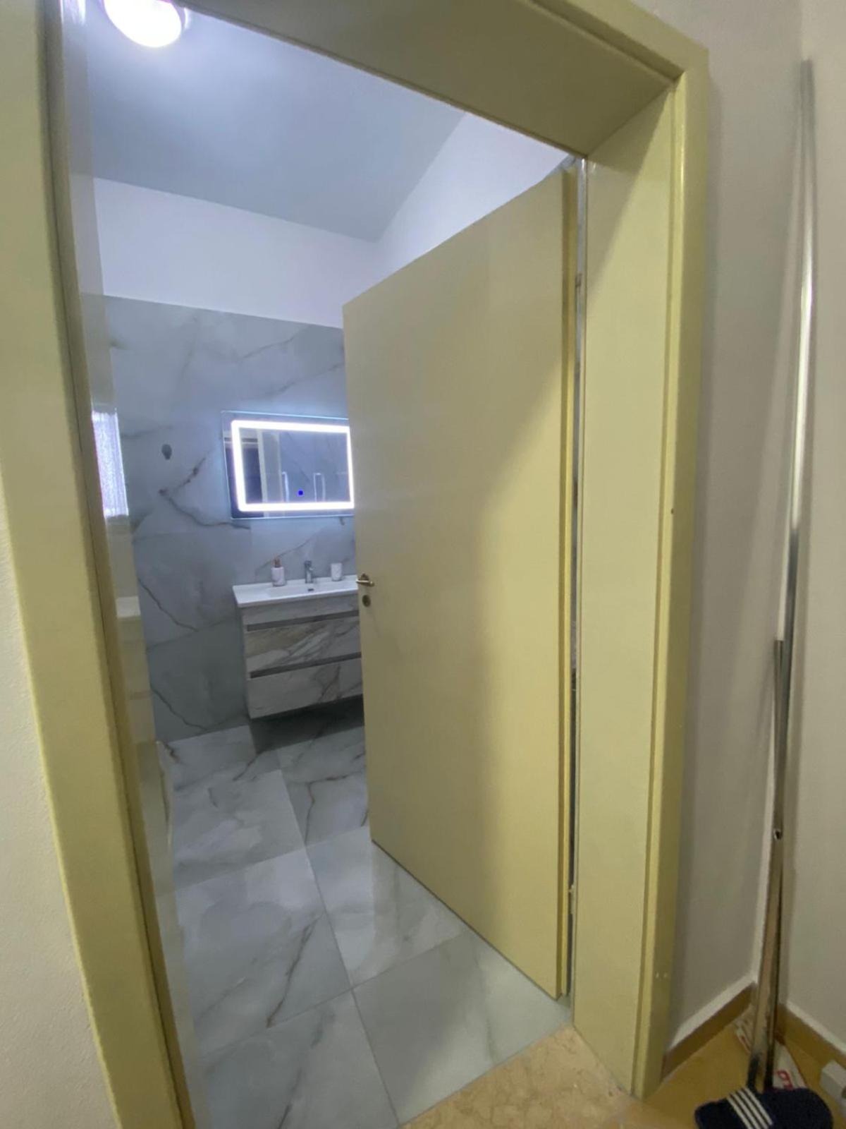 דורס Nicole Apartments Rental מראה חיצוני תמונה
