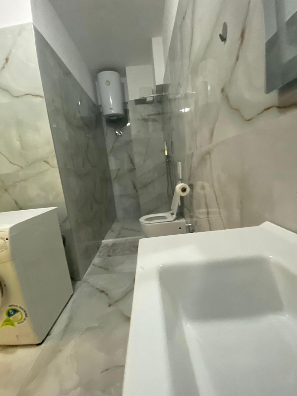 דורס Nicole Apartments Rental מראה חיצוני תמונה