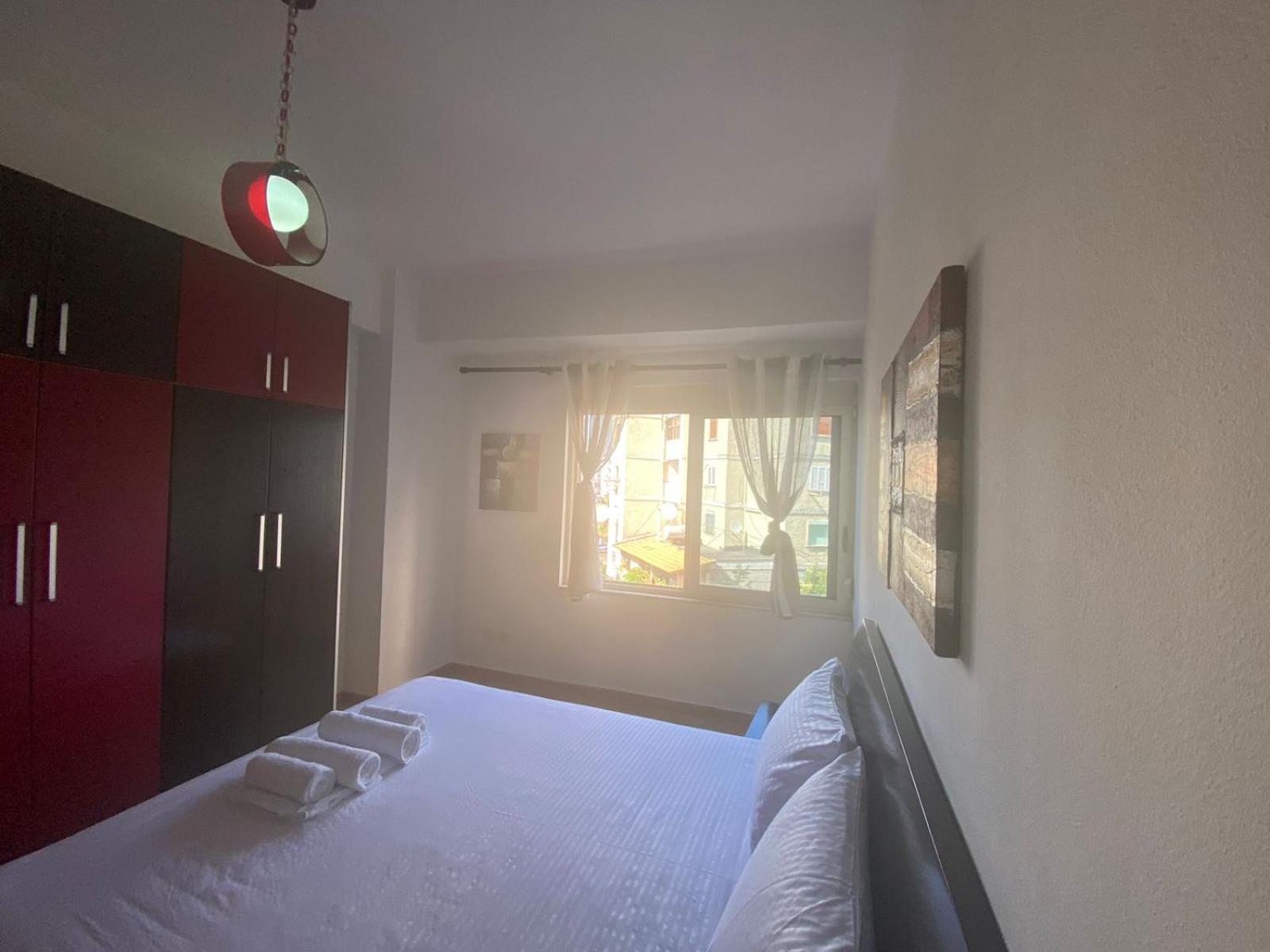 דורס Nicole Apartments Rental מראה חיצוני תמונה