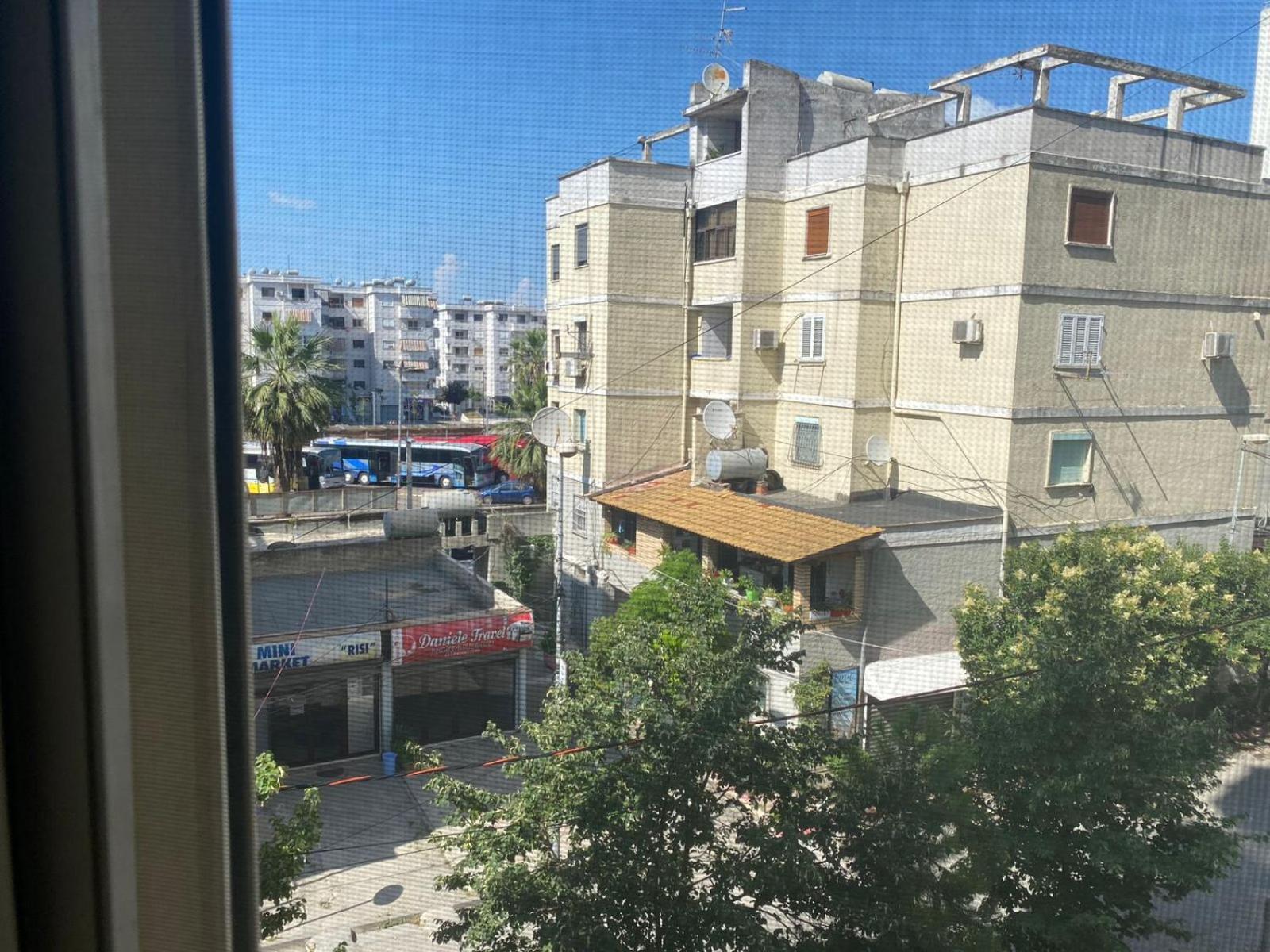 דורס Nicole Apartments Rental מראה חיצוני תמונה